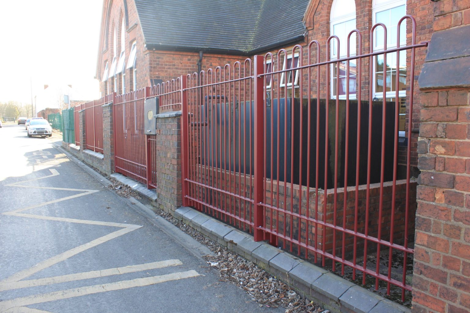 BOW TOP RAILINGS & GATES (Cradley Heath, West Midlands) Boundary Services